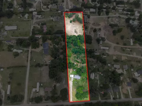 2425 Thompson Ln, Tyler, TX 75701