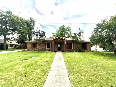 707 Hamtom Hill Dr, Tyler, TX 75703