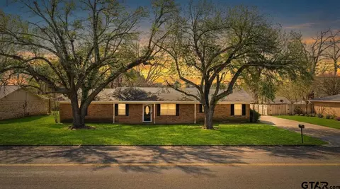 110 Cheryl St, Longview, TX 75604