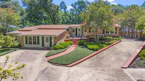 2306 Old Bullard Rd, Tyler, TX 75703