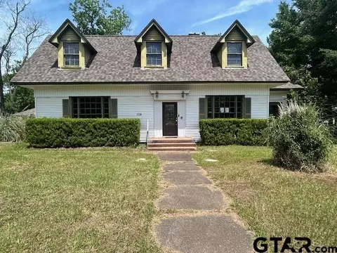 534 El Paso, Jacksonville, TX 75766