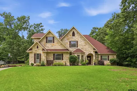 1500 April Dr, Sulphur Springs, TX 75482