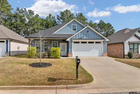 1672 Alamo Xing, Tyler, TX 75701