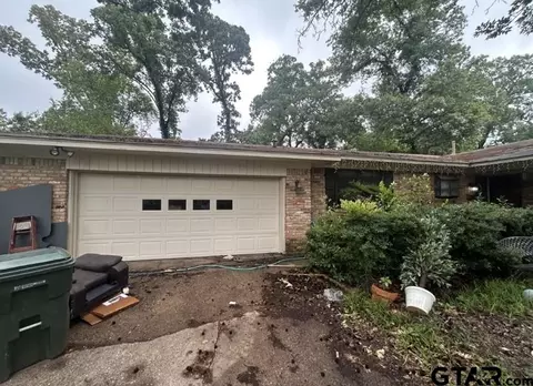 3318 Timberlane Dr, Tyler, TX 75701