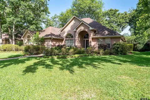 3406 Pebblebrook, Tyler, TX 75707