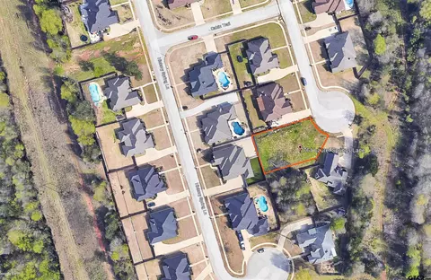 7761 Laurel Springs Ln, Tyler, TX 75703