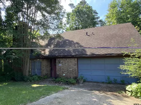 4820 Prestwick Ln, Tyler, TX 75703