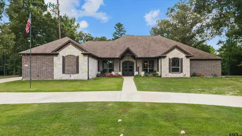 22571 Lake Jackson Dr, Lindale, TX 75771