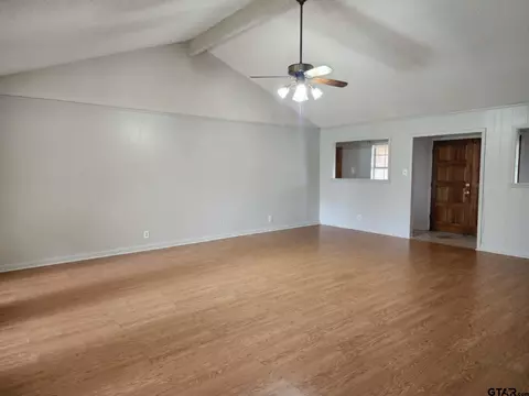 1308 Fairhaven St, Longview, TX 75605