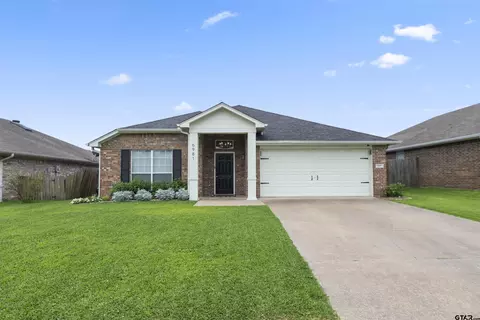 6981 Ranch Hill Dr, Flint, TX 75762