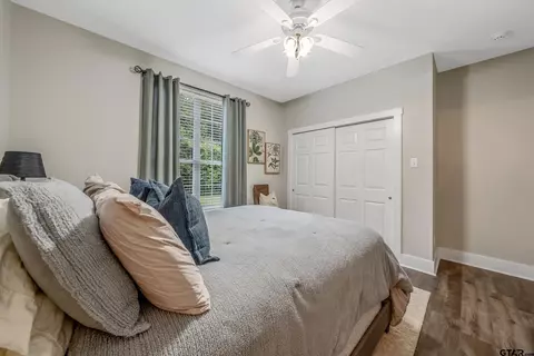 Bedroom - 14370 County Road 343, Tyler, TX 75708 photo 3 of 6