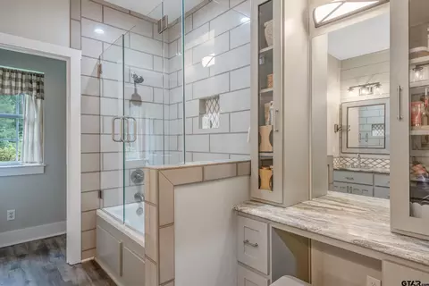 Bath - 14370 County Road 343, Tyler, TX 75708 photo 3 of 5