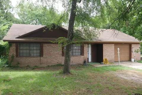 7239 Greenbriar Rd, Tyler, TX 75704