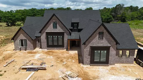 518 Artesian Meadows Dr, Bullard, TX 75757