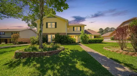 1416 Lazy Ln, Longview, TX 75604