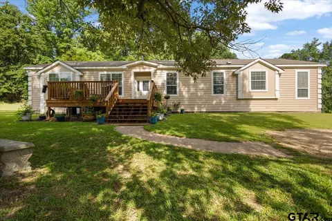 105 Pepper Cir, Diana, TX 75640