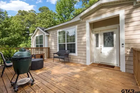 105 Pepper Cir, Diana, TX 75640