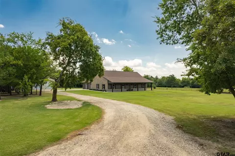 16 County Road 1193, Yantis, TX 75497