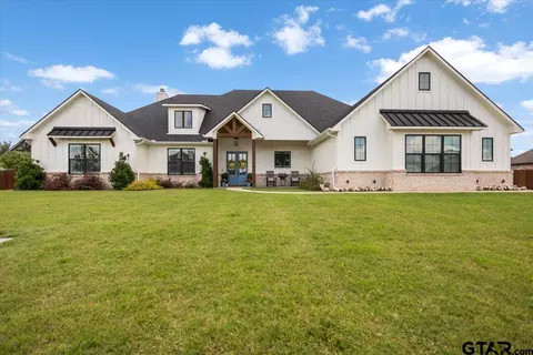 21517 Castle Rock Cir, Bullard, TX 75757