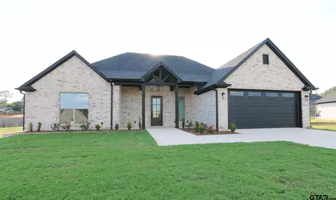 14104 Lexi Ct, Tyler, TX 75703