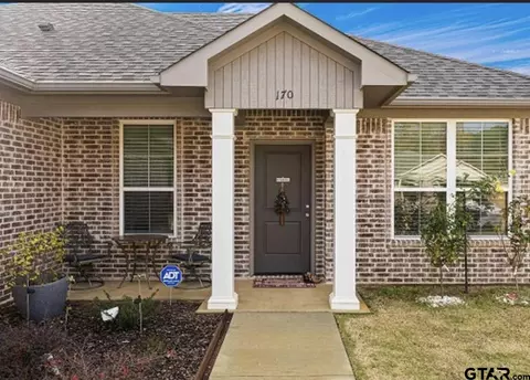 170 Highland Forest Dr, Gilmer, TX 75645