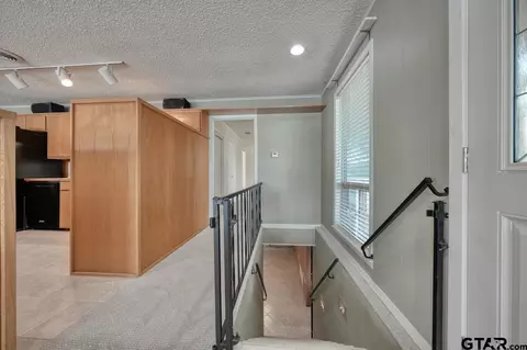 Entry Way - 338 Hideaway Ln Central, Hideaway, TX 75771 photo 1 of 1