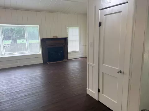 Living - 605 E Calvert, Troup, TX 75789 photo 2 of 2