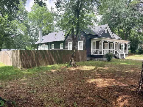 Exterior - 605 E Calvert, Troup, TX 75789 photo 2 of 7