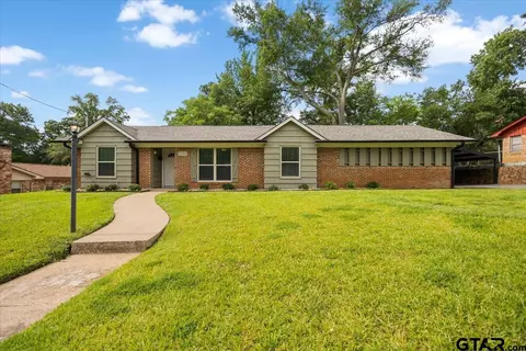 2033 Neeley St, Tyler, TX 75701