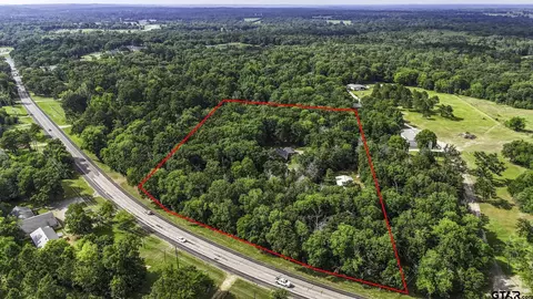 1749 E Us Highway 84, Palestine, TX 75801
