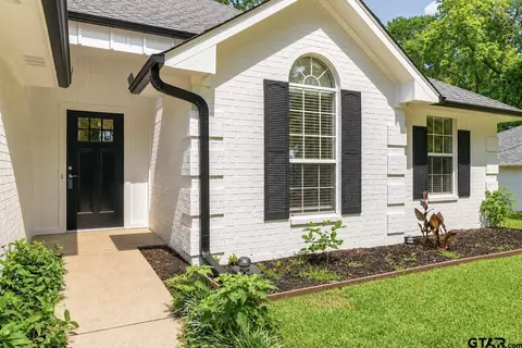 17050 Mary Martin, Flint, TX 75762