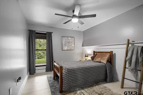Bedroom - 215 Brookside, Hideaway, TX 75771 photo 8 of 9