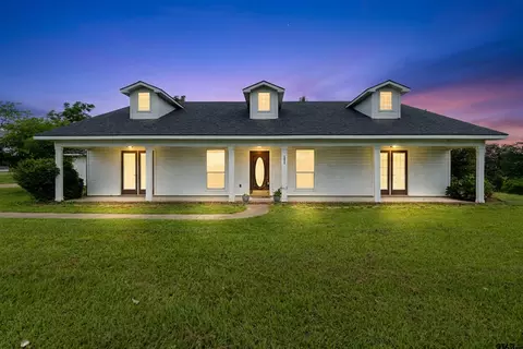 1831 Scarlet Oak, Gilmer, TX 75645