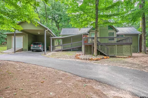 178 Butternut Gln, Holly Lake Ranch, TX 75765