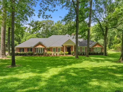 9301 Chisholm Trl, Tyler, TX 75703
