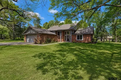 366 County Road 1740, Mount Pleasant, TX 75455