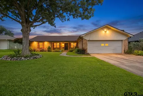 1915 Castlegate, Henderson, TX 75654