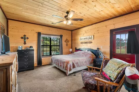Bedroom - 3639 Cr 4122, Simms, TX 75574 photo 4 of 4