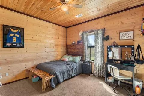 Bedroom - 3639 Cr 4122, Simms, TX 75574 photo 2 of 4