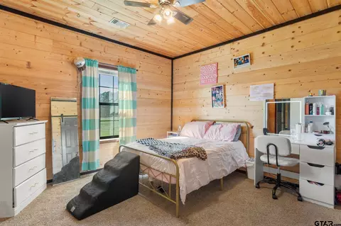 Bedroom - 3639 Cr 4122, Simms, TX 75574 photo 1 of 4