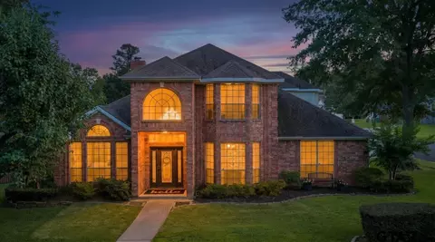 1500 Kiowa Ct, Longview, TX 75605
