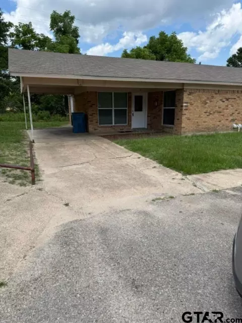 14560 Tucker St #15, Lindale, TX 75771