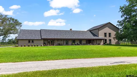 11074 W Highway 64, Overton, TX 75684