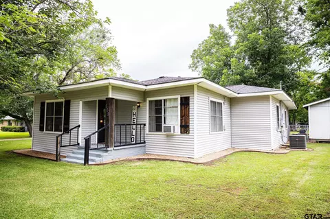 508 Fleming St, Mount Vernon, TX 75457