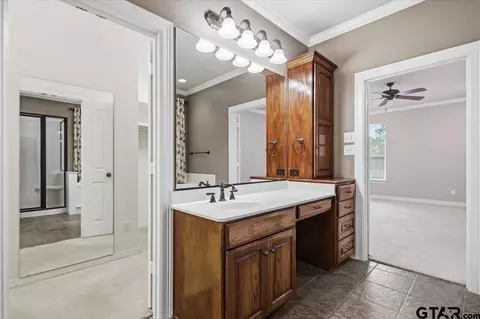 Bath - 17770 County Road 122, Tyler, TX 75703 photo 3 of 5