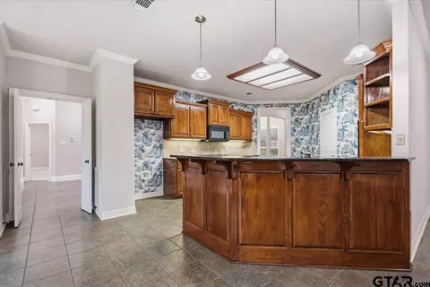 Kitchen - 17770 County Road 122, Tyler, TX 75703 photo 2 of 6
