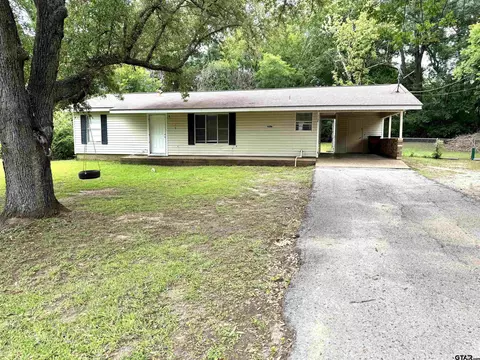 1138 Clay St, Canton, TX 75103