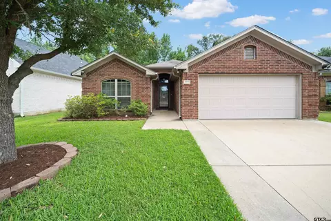 2559 Lazy Acres Ln, Tyler, TX 75707