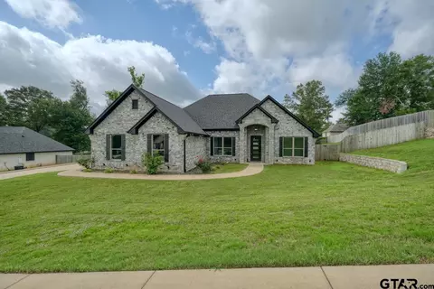 12121 Oak Grove Dr, Tyler, TX 75706