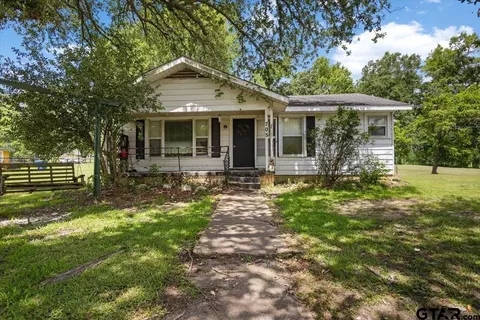 705 Oak St, Bullard, TX 75757